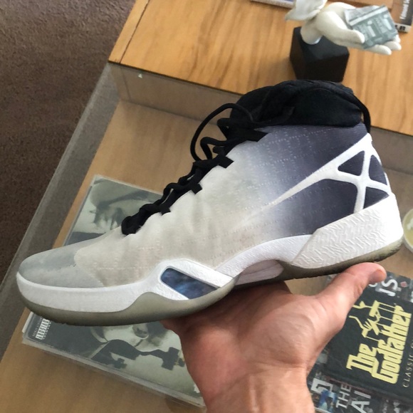 Nike Air Jordan 30 sz 10 - Picture 2 of 9